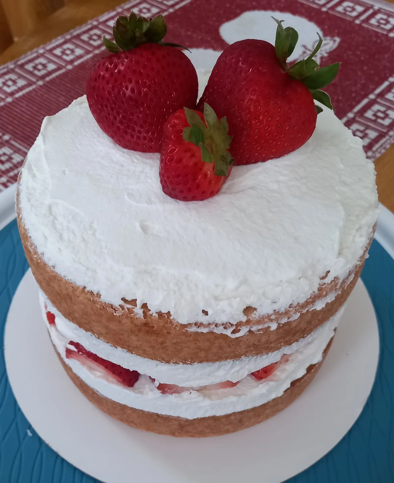 sugar-free-whipped-strawberries